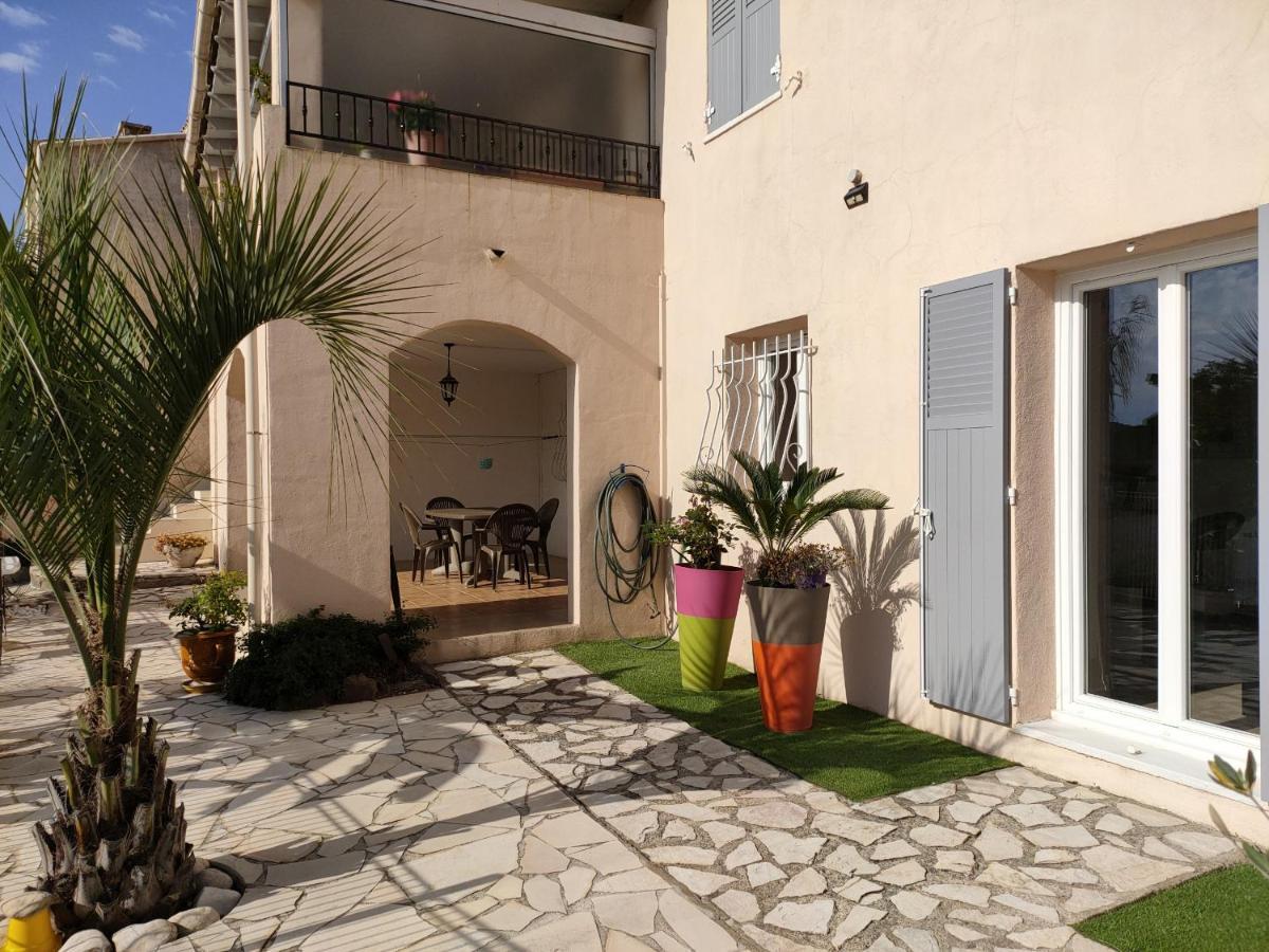Adrech - 3 Pieces, Piscine Partagee - Sud6001 * Fréjus